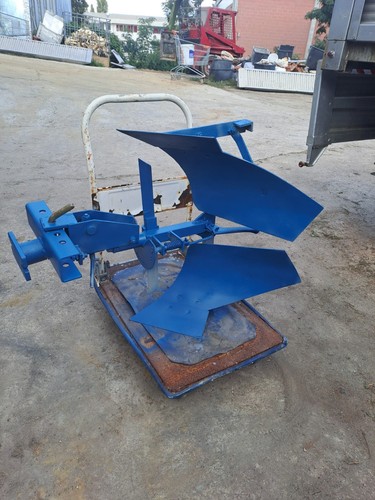 Aratro voltaorecchio